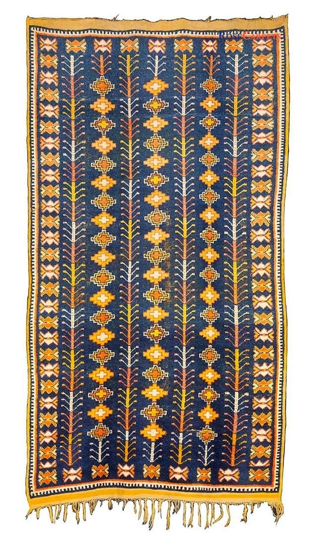 Tappeto etnico berbero della Galleria Rosecarpets di Milano