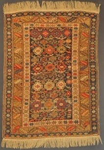 Shirvan tchi-tchi caucasico di epoca fine ‘800, ben conservato. Misure: 115x85 cm Codice: 1001